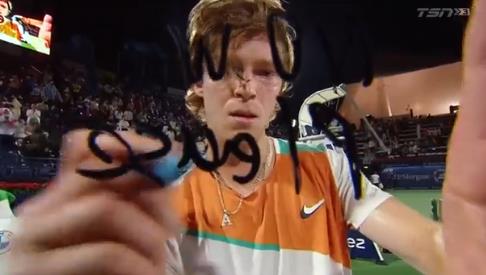 尖学术背景 尖学术背景