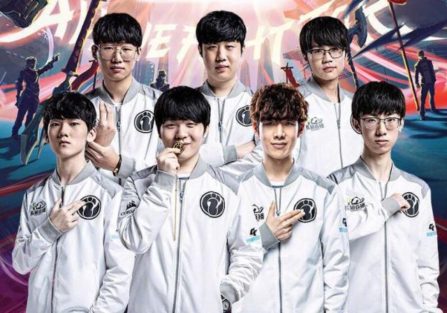 库里为核心 库里为核心